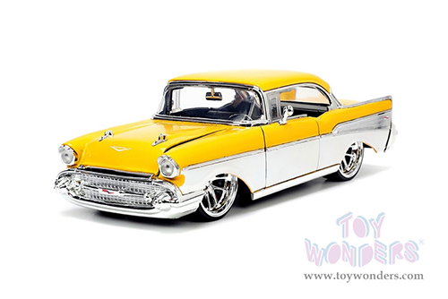 Jada Toys Bigtime Muscle - Chevrolet&reg; Bel Air&reg; Hardtop (1957, 1/24 scale diecast model car, Yellow/White) 34200/4
