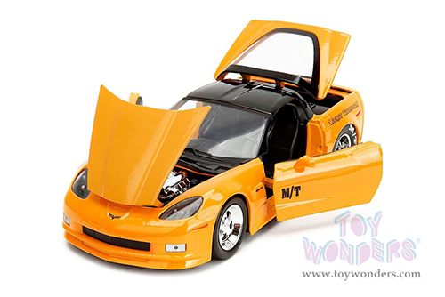 Jada Toys Bigtime Muscle - Chevrolet&reg; Corvette&reg; Z06 "Mickey Thompson" (2006, 1/24 scale diecast model car, Yellow/Black) 34204/4