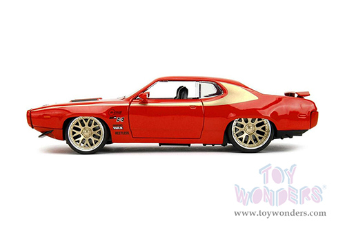 Jada Toys Bigtime Muscles - Plymouth GTX Hardtop (1972, 1/24 scale diecast model car, Red/Gold) 34206/4