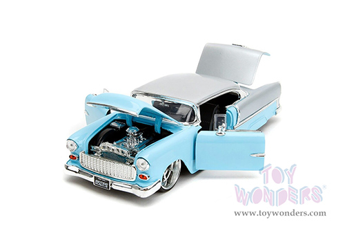 Jada Toys Bigtime Muscle - Chevrolet® Bel Air® "Bad Guys" Hardtop (1955, 1/24 scale diecast model car, Light Blue/Silver) 34207/4