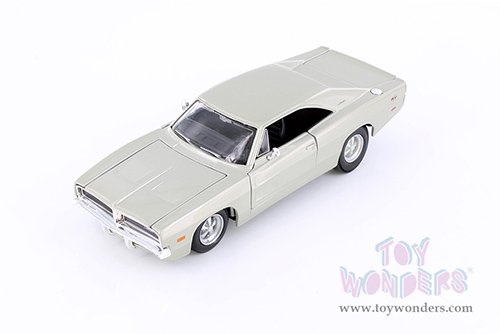 Showcasts® Collectibles - Dodge Charger R/T Hardtop (1969, 1/25 scale diecast model car, Asstd.) 34256 MAP: $19.99