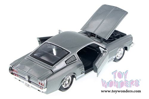 Showcasts Collectibles - Ford Mustang GT-500 Hard Top (1967, 1/24 scale diecast model car, Asstd.) 34260/2