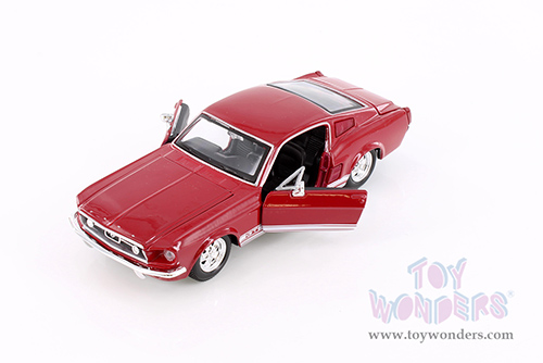 Showcasts® Collectibles - Ford Mustang GT-500 Hard Top (1967, 1/24 scale diecast model car, Asstd.) 37260 MAP: $19.99