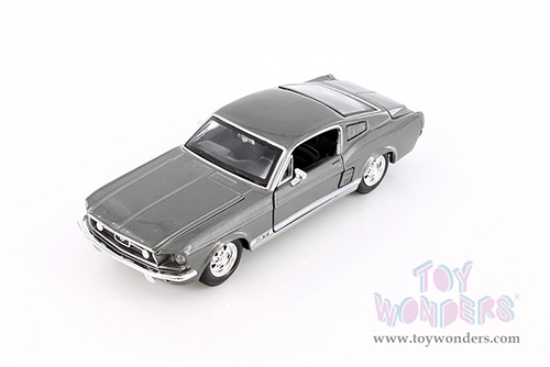 Showcasts® Collectibles - Ford Mustang GT-500 Hard Top (1967, 1/24 scale diecast model car, Asstd.) 37260 MAP: $19.99