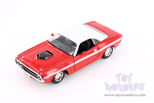 Showcasts® Collectibles - Dodge Challenger R/T Coupe Soft Top (1970, 1/24 scale diecast model car, Red) 34263 MAP: $19.99