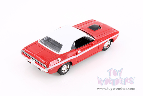 Showcasts® Collectibles - Dodge Challenger R/T Coupe Soft Top (1970, 1/24 scale diecast model car, Red) 34263 MAP: $19.99