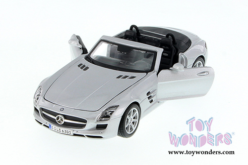 Showcasts Collectibles - Mercedes-Benz SLS AMG Roadster Convertible (1/24 scale diecast model car, Asstd.) 34272
