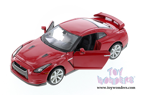 Showcasts Collectibles - Nissan GT-R Hardtop (2009, 1/24 scale diecast model car, Asstd.) 34294/2