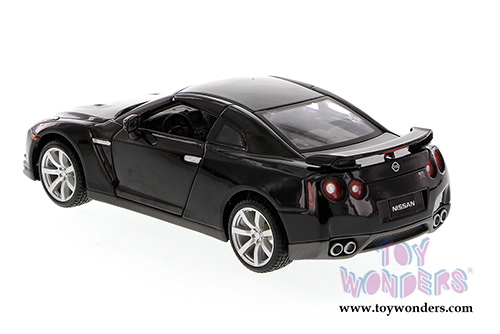 Showcasts Collectibles - Nissan GT-R Hardtop (2009, 1/24 scale diecast model car, Asstd.) 34294