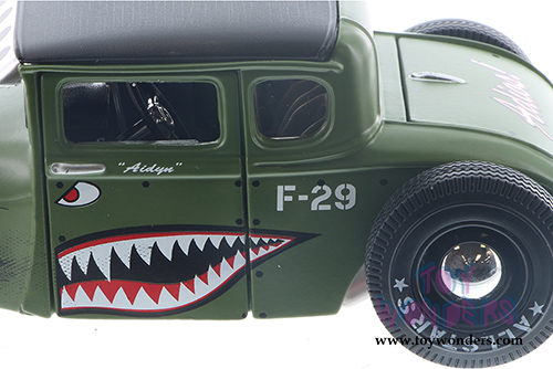 Maisto Custom Shop - Ford Model A (1929, 1/24 scale diecast model car, Green) 34354