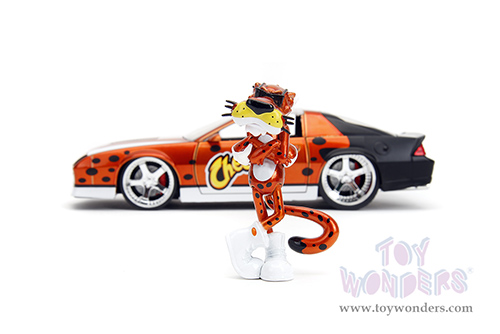 Jada Toys - Hollywood Rides | Chevrolet® Camaro® Z/28 with Chester Cheetah Diecast Figure "Cheetos" (1985, 1/24, diecast model car, Orange/Black) 34384/4