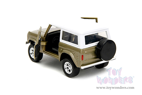 Jada Toys - Hollywood Rides | Marvel Guardians of the Galaxy Ford Bronco with Groot Diecast Figure (1973, 1/32, diecast model car, Gold/White) 34415/12