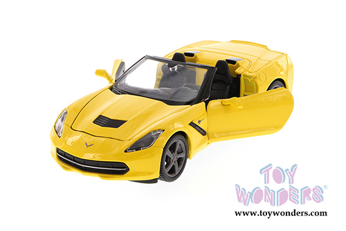 Showcasts  Collectibles - Chevrolet Corvette Stingray Hardtop/Convertible (2014, 1/24 scale diecast model car, Asstd.) 34501/05