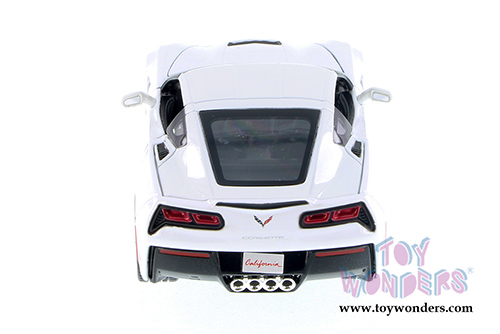 Showcasts Collectibles - Chevrolet Corvette Stingray Hardtop (2014, 1/24 scale diecast model car, Asstd.) 34505