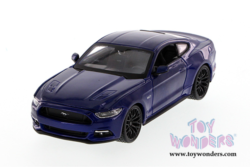 Showcasts Collectibles - Ford Mustang Hardtop (2015, 1/24 scale diecast model car, Asstd.) 34508