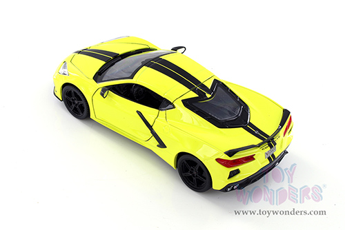 Showcasts  Collectibles - Chevrolet&reg; Corvette&reg; Stingray Coupe Z51 Hardtop (2020, 1/24 scale diecast model car, Asstd.) 34527