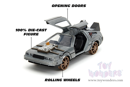 Jada Toys - Hollywood Rides | DeLorean DMC (Time Machine) Train Wheel Version "Back to the Future Part III" (1990) Movie (1/32 scale diecast model car, Brush Metal) 34786
