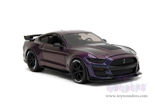 Jada Toys Pink Slips - Ford Mustang Shelby® GT500® with Display Base (2020, 1/24 scale diecast model car, Iridescent Purple-Blue) 34894