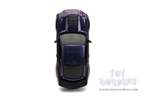 Jada Toys Pink Slips - Ford Mustang Shelby® GT500® with Display Base (2020, 1/24 scale diecast model car, Iridescent Purple-Blue) 34894