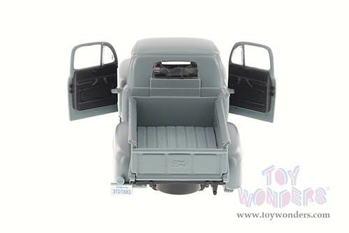 Showcasts Collectibles - Ford F-1 & Chevy 3100 Pickup Trucks (1948/ 1950, 1/24 scale diecast model car, Asstd.) 34935/52D