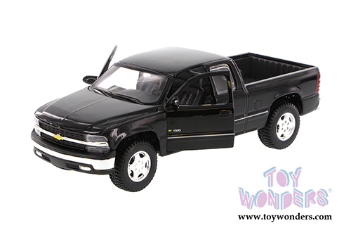 Showcasts Collectibles - Chevy&reg; Silverado Pickup Truck (1/27 scale diecast model car, Asstd.) 34941/2