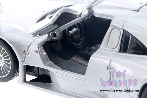 Showcasts Collectibles - Mercedes-Benz CLK-GTR Hard Top (1/26 scale diecast model car, Asstd.) 34949