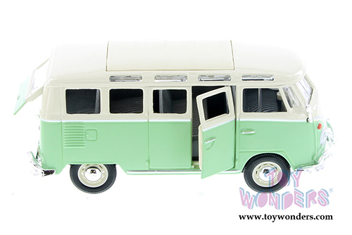 Showcasts Collectibles - Volkswagen Van "Samba" (1/25 scale diecast model car, Asstd.) 34956