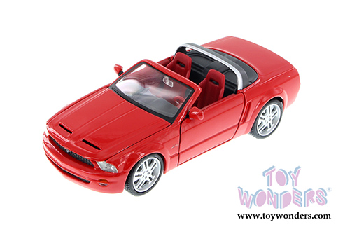 Showcasts Collectibles - Ford Mustang Concept Convertible (2005, 1/24 scale die cast model car, Red) 34970