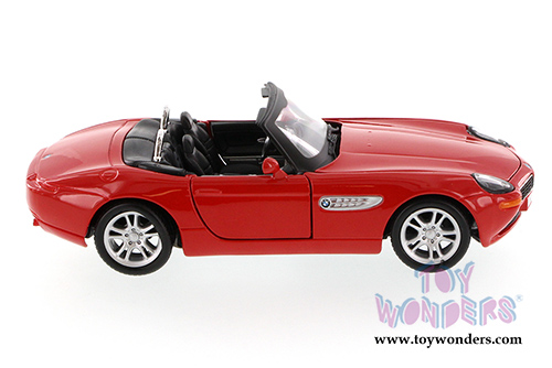 Showcasts Collectibles - BMW Z8 Convertible (1/24 scale diecast model car, Asstd.) 34996
