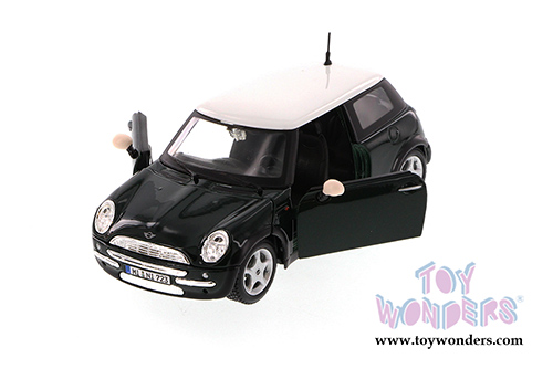 Showcasts - Mini Cooper Hard Top/ Mini Cooper Cabrio (1/24 scale diecast model car, Asstd.) 34998/19