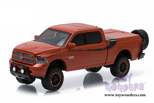 Greenlight - All Terrain Series 2 Assortment (1/64 scale diecast model car, Asstd.) 35020/48