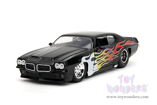 Jada Toys Bigtime Muscle - Pontiac® GTO® Judge Hardtop (1971, 1/24 scale diecast model car, Black with Flames) 35022