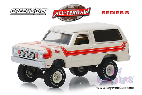 Greenlight - All Terrain Series 8 | Dodge Ramcharger Top Hand (1978, 1/64 scale diecast model car, Cream) 35130C/48