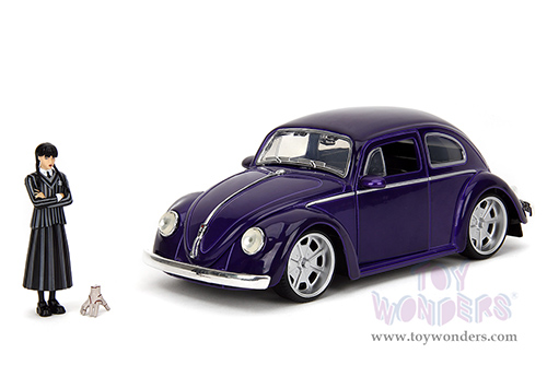 Jada Toys - Hollywood Rides | Volkswagen Beetle with Wednesday Addams and Thing Diecast Figures (1/24, diecast model car, Purple) 35131