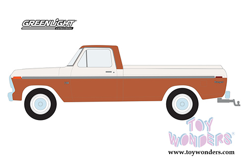 Greenlight - Blue Collar Collection Series 6 | Ford F-100 Pickup Truck with Bed Cover (1973, 1/64 scale diecast model car, Orange w/Cream) 35140B/48