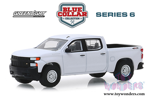 Greenlight - Blue Collar Collection Series 6 | Chevrolet&reg; Silverado 1500 Pickup Truck (2019, 1/64 scale diecast model car, White) 35140F/48