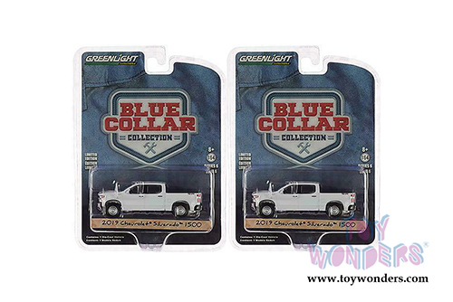 Greenlight - Blue Collar Collection Series 6 | Chevrolet&reg; Silverado 1500 Pickup Truck (2019, 1/64 scale diecast model car, White) 35140F/48