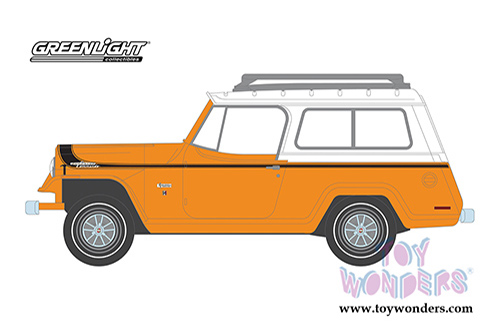 Greenlight - All Terrain Series 10 | Jeep® Jeepster Commando with Roof Rack (1971, 1/64 scale diecast model car, Orange/White) 35170A/48