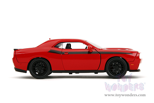 Jada Toys - Hollywood Rides | Dodge Challenger SRT with Glenn Diecast figure "The Walking Dead" (2015, 1/24 diecast model car, Red) 35185