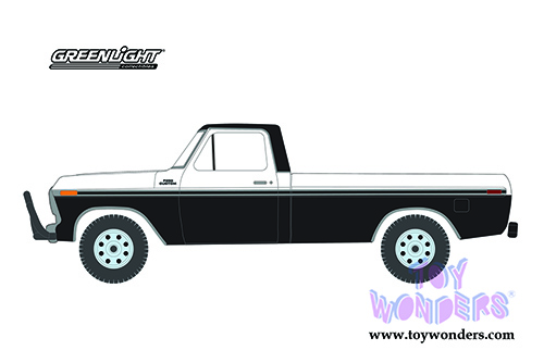 Greenlight - All Terrain Series 11 | Ford F-250 Custom Pickup Truck with Off-Road Parts (1976, 1/64 scale diecast model car, Black/White) 35190B/48