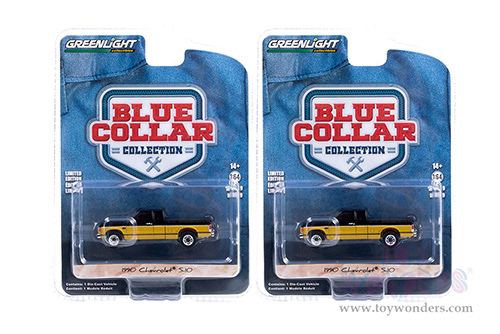 Greenlight - Blue Collar Collection Series 9 | Chevrolet&reg; S10 Tahoe with Tonneau Cover (1990, 1/64 scale diecast model car, Black/Gold) 35200E/48