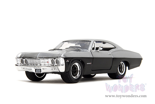 Jada Toys Bigtime Muscle - Chevrolet® Impala™ SS™ Hardtop (1967, 1/24 scale diecast model car, Silver/Black) 35217