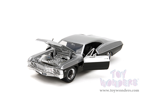 Jada Toys Bigtime Muscle - Chevrolet® Impala™ SS™ Hardtop (1967, 1/24 scale diecast model car, Silver/Black) 35217