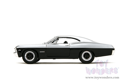 Jada Toys Bigtime Muscle - Chevrolet® Impala™ SS™ Hardtop (1967, 1/24 scale diecast model car, Silver/Black) 35217