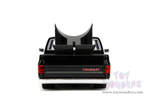 Jada Toys - Hollywood Rides | 1985 Chevrolet® C10 Pickup Truck with Charro Man figure - Tapatio Day of The Dead (1985, 1/24, diecast model car, Black with red/w White top) 35476