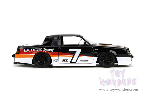Jada Toys Bigtime Muscle - Buick® Grand National™ #7 "Buick Racing" (1987, 1/24 scale diecast model car, White/Black w Red/Orange stripes) 35864