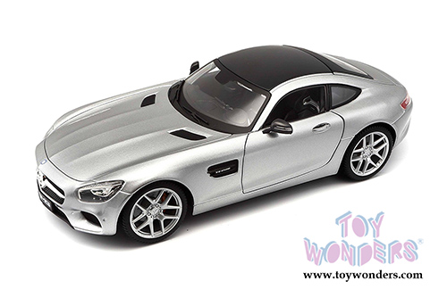 Maisto Premiere - Mercedes-Benz AMG GT Hardtop (1/18 scale diecast model car, Silver) 36204SV