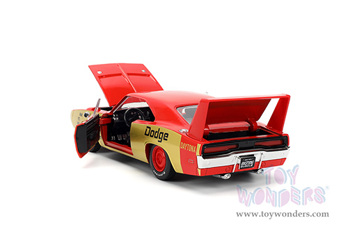 Jada Toys Bigtime Muscle - Dodge Charger Daytona #33 (1969, 1/24 scale diecast model car, Red/Gold) 36297