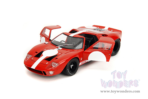 Jada Toys Pink Slips - Ford GT40 MK1 with Display Base (1968, 1/18 scale diecast model car, Red/White) 36381
