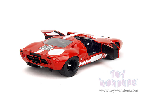 Jada Toys Pink Slips - Ford GT40 MK1 with Display Base (1968, 1/18 scale diecast model car, Red/White) 36381